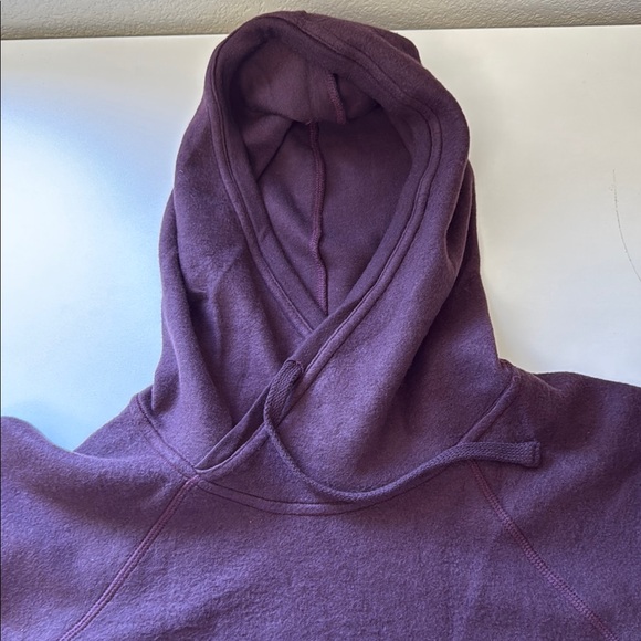 Alo yoga triumph hoodie. LAST ONE. May be missing hang tag. Still brand new! - Picture 5 of 7